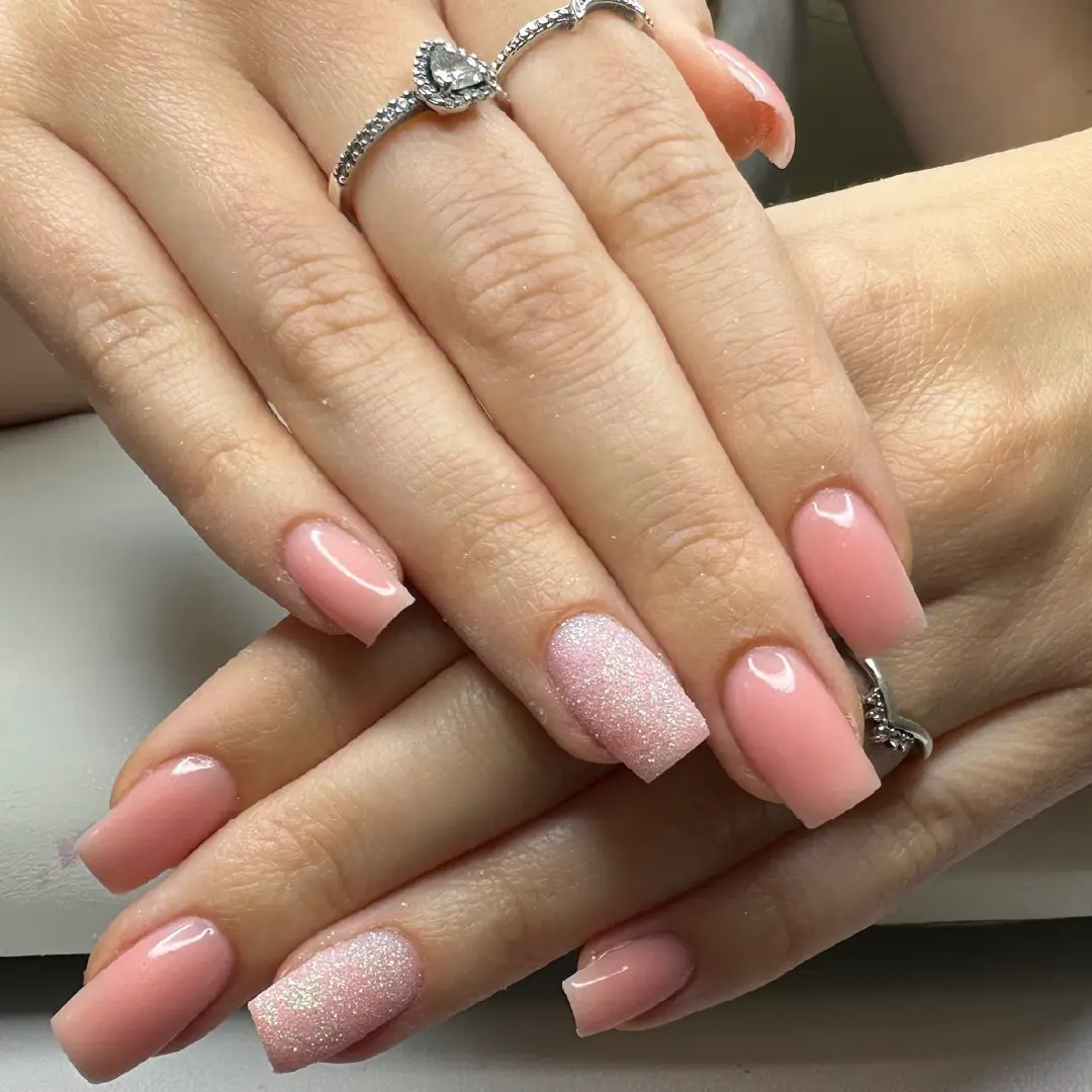 Manicure Carolina Estetica Copparo